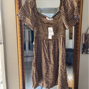 Multi color summer dress from Nordstrom S-M . Elastic stretch top.